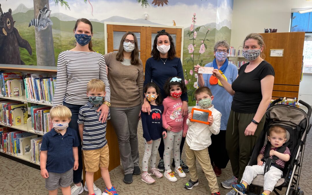 MOMS club fundraises for the local library